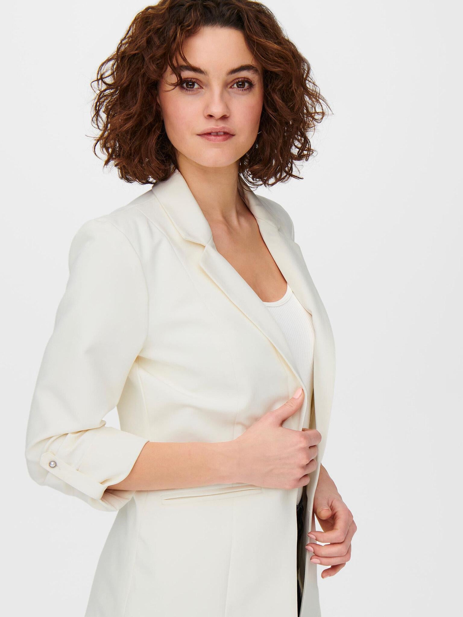 15218743/Cloud Dancer ONLY