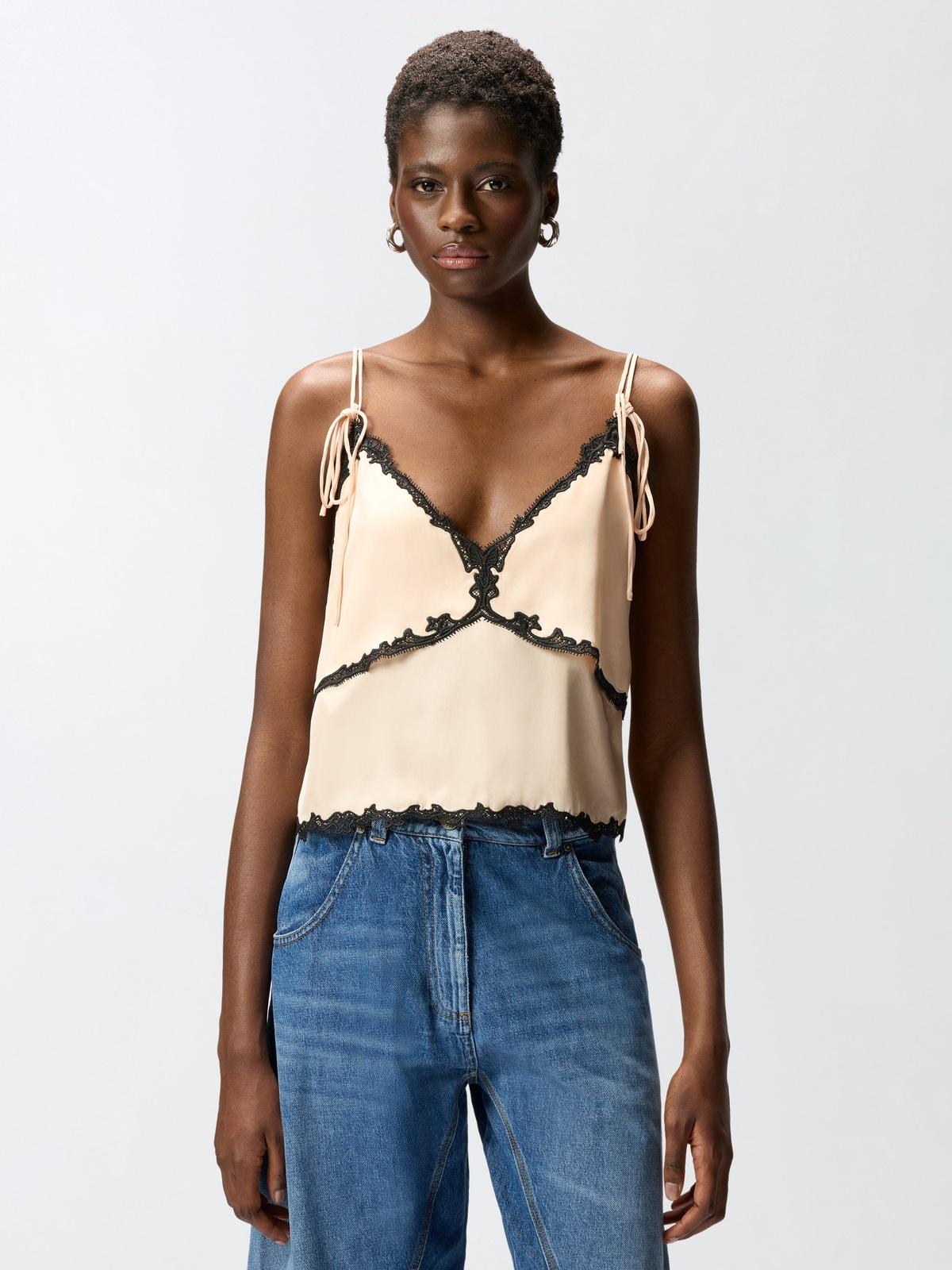 106893 A3AV/OZ2 PINKO