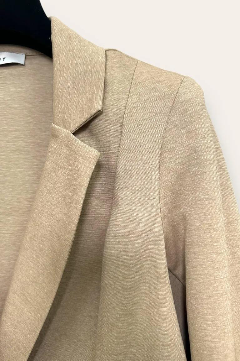 Giacca sciancrata punto milano AM-10663-AM-8050/Sabbia LOVEme