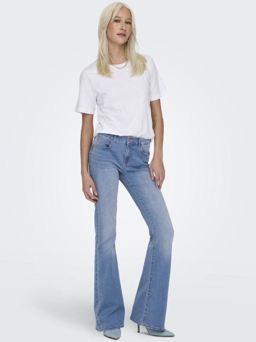 15309845/Light Medium Blue Denim ONLY