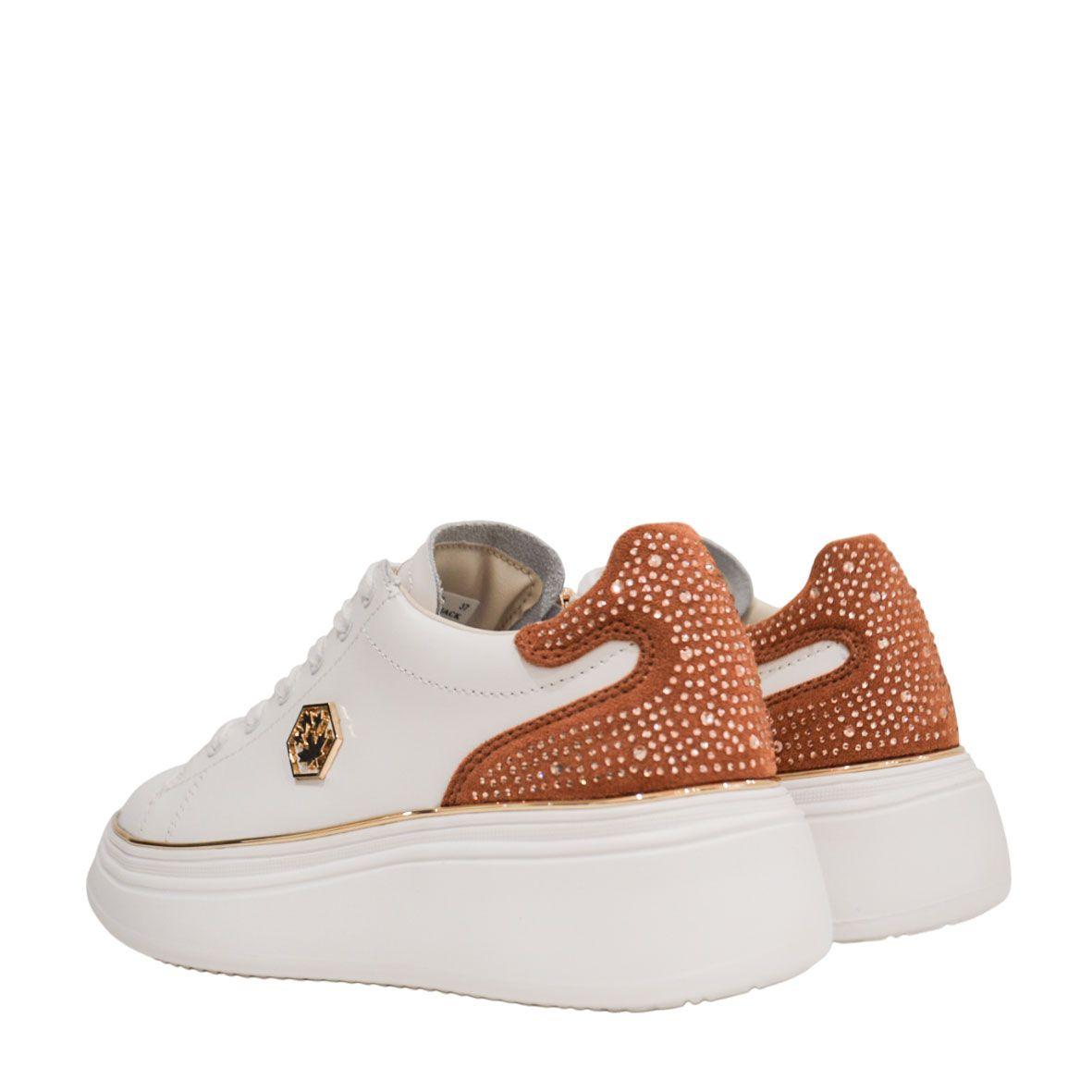 SNEAKER 