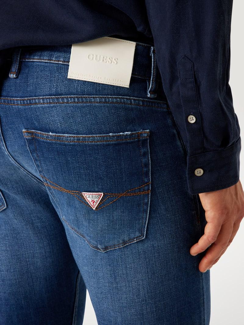 M5YAS2D5QB1/CULR GUESS