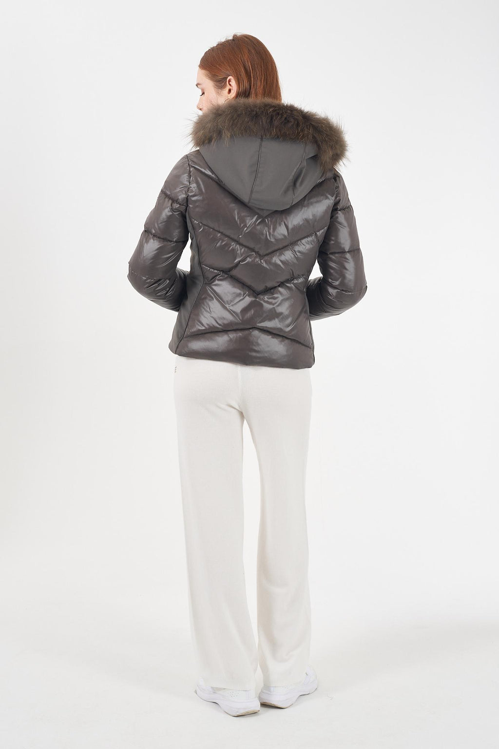 J016 Q300/0276 YES ZEE