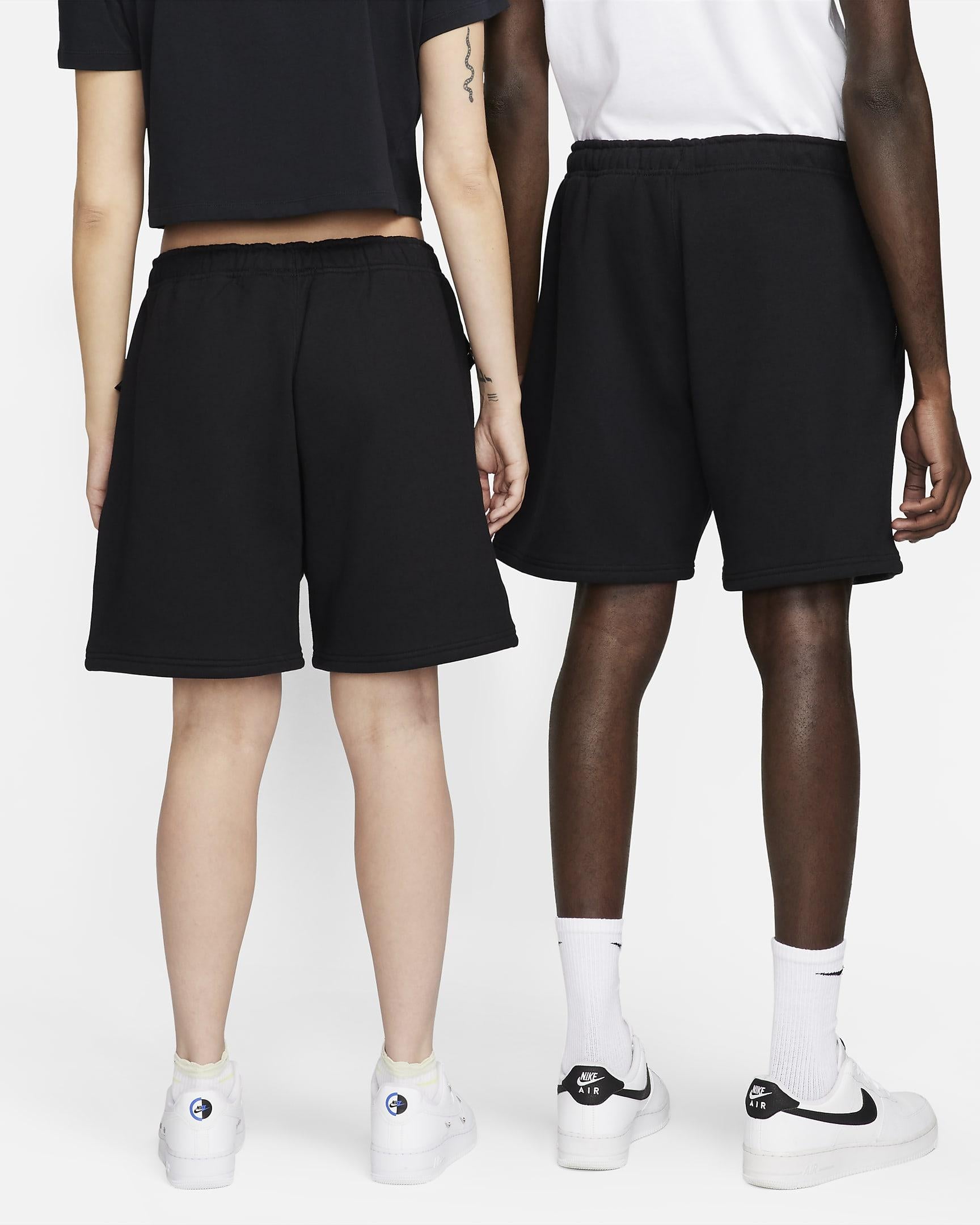 nrg solo swoosh flc short 