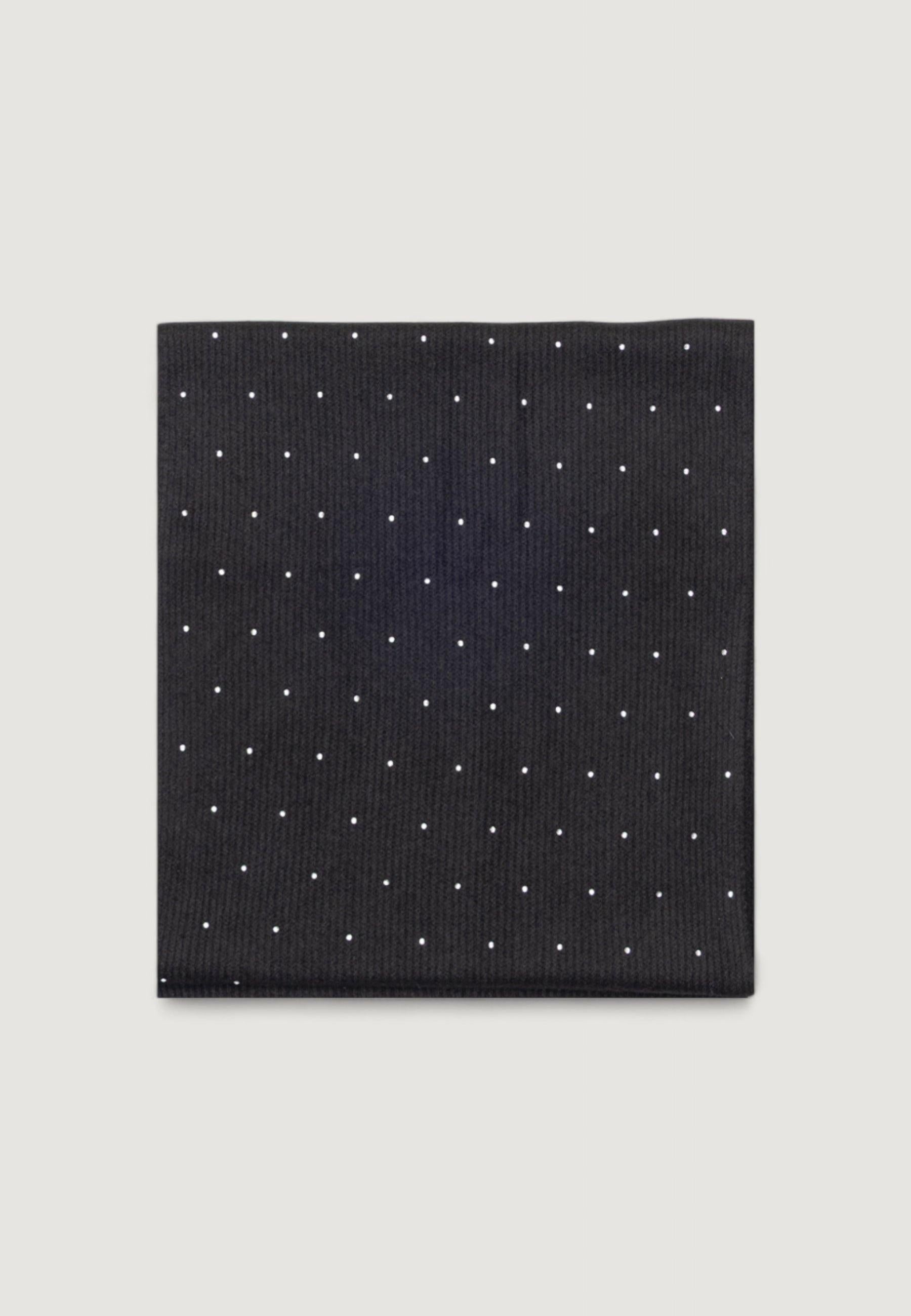15349814/Black ONLY