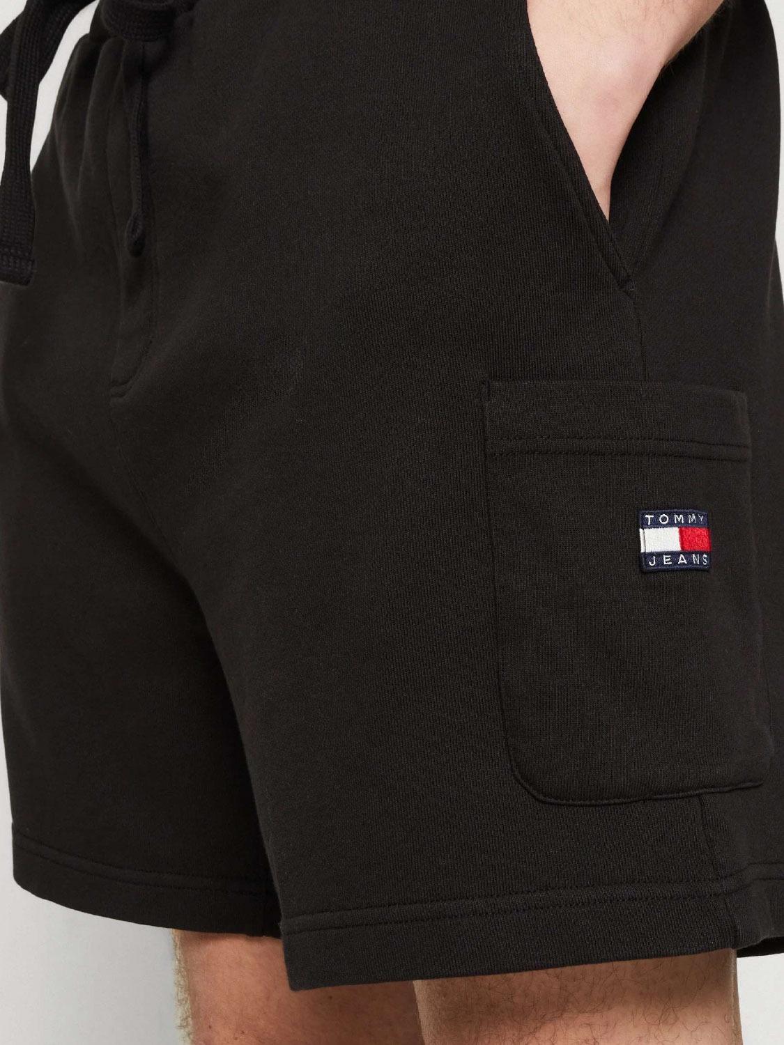 TJM XS BADGE CARGO B DM0DM16330/BDS TOMMY JEANS