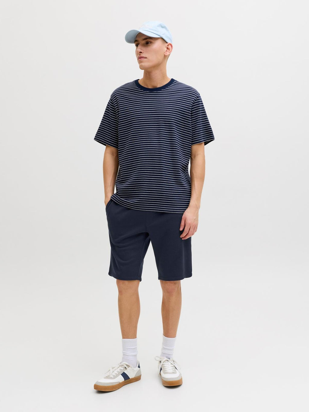 JPSTGORDON BRADLEY SWEAT SHORTS MID NOOS 