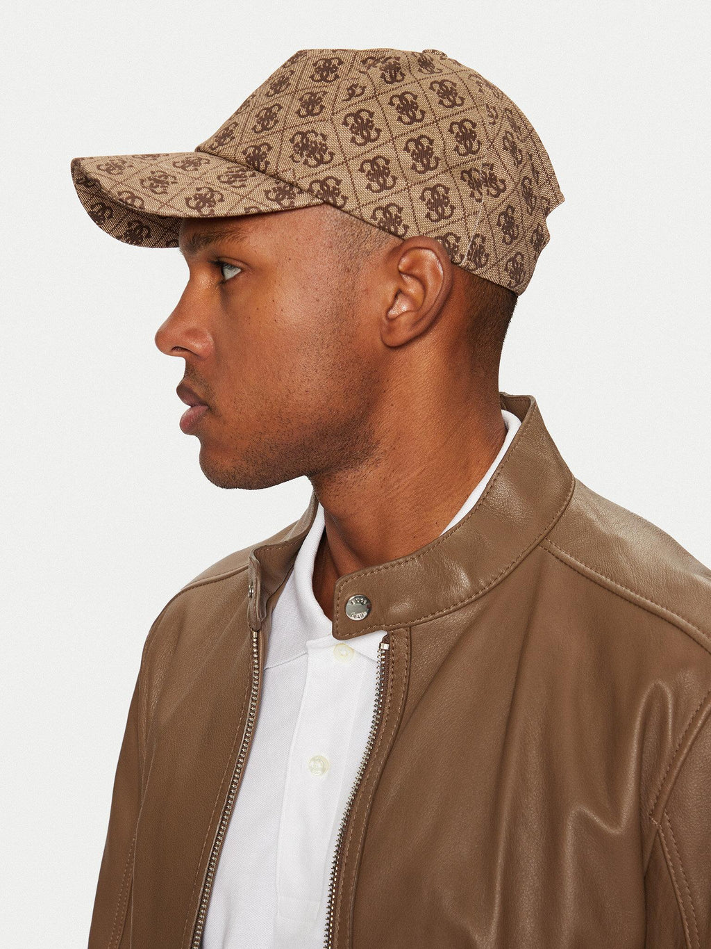AM9485COT01/BBO GUESS
