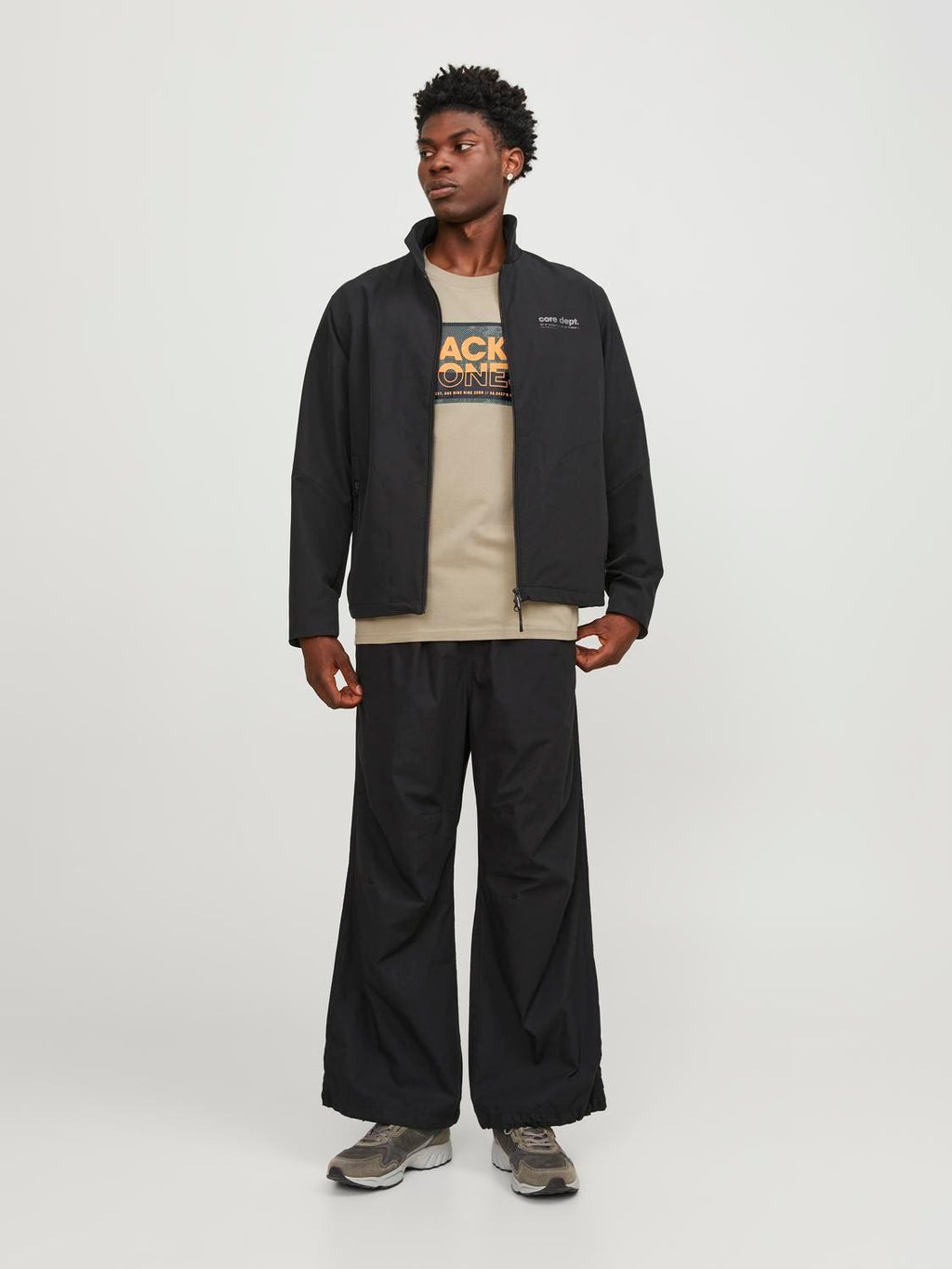 12253442/Crockery JACK AND JONES