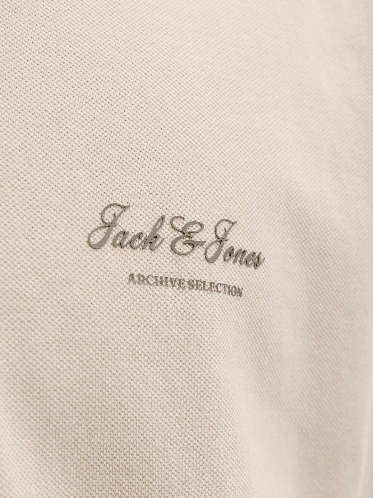 JJEARCHIVE GRAPHIC POLO SS LN 