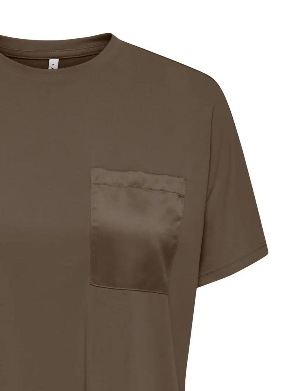 15368616/Canteen Square chest pocket ONLY