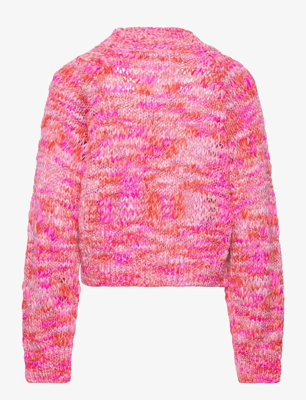 13221029/Pink Cosmos NAME.IT