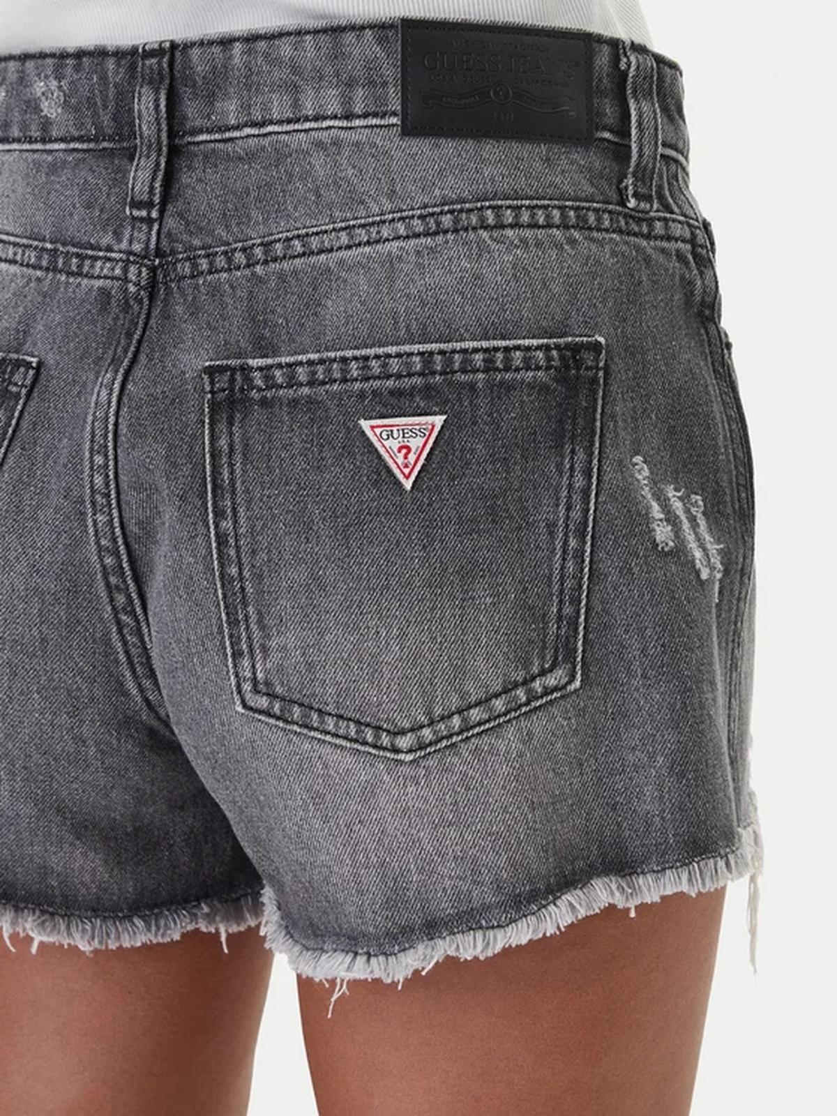 W6GDZ8D6572/GSCK GUESS