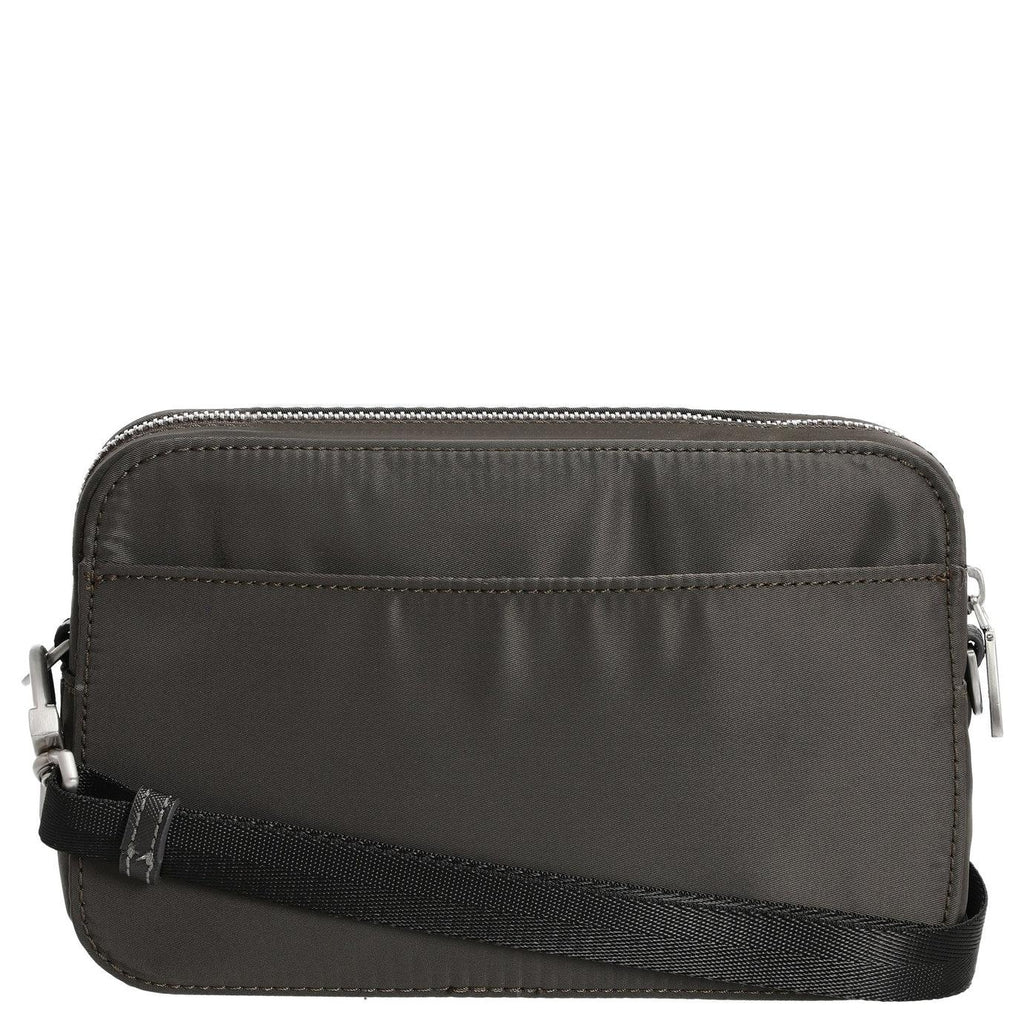 PMMINYP5245/DET GUESS