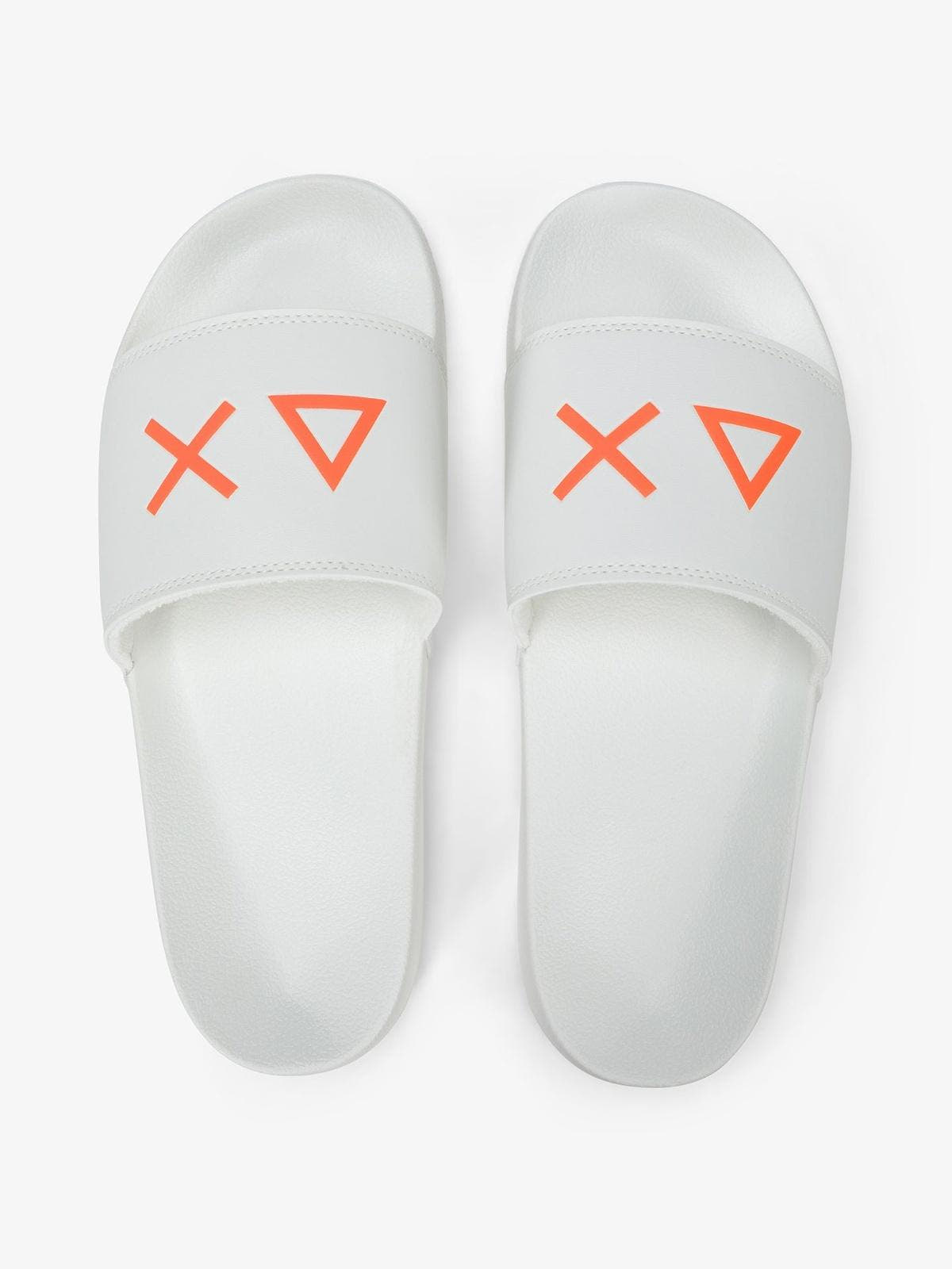 SLIPPERS LOGO 