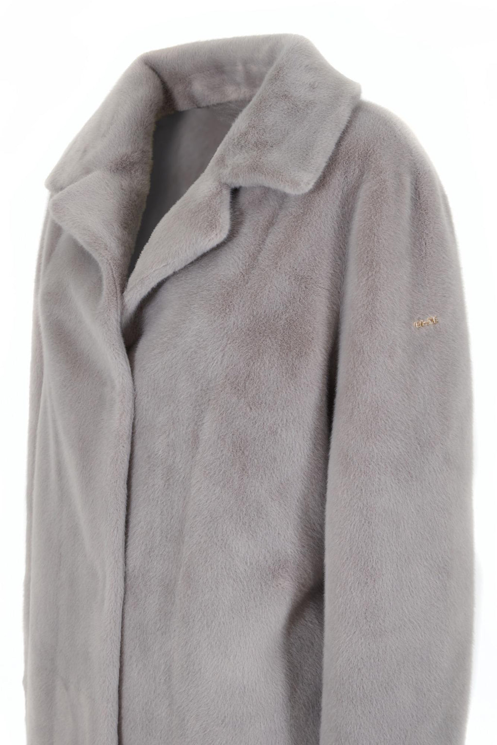 O027 KV00/0846 YES ZEE