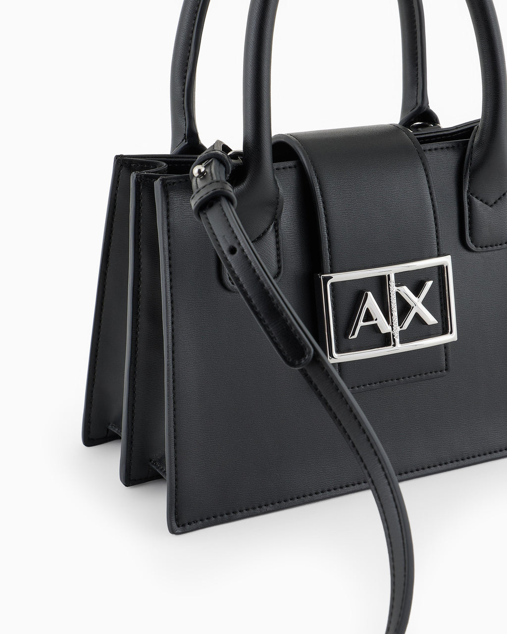XW000306 AF12039/UC001 ARMANI EXCHANGE