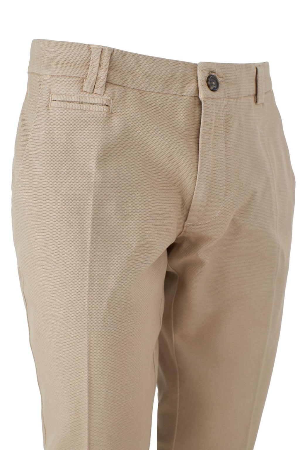 P630 PG00/0222 YES ZEE