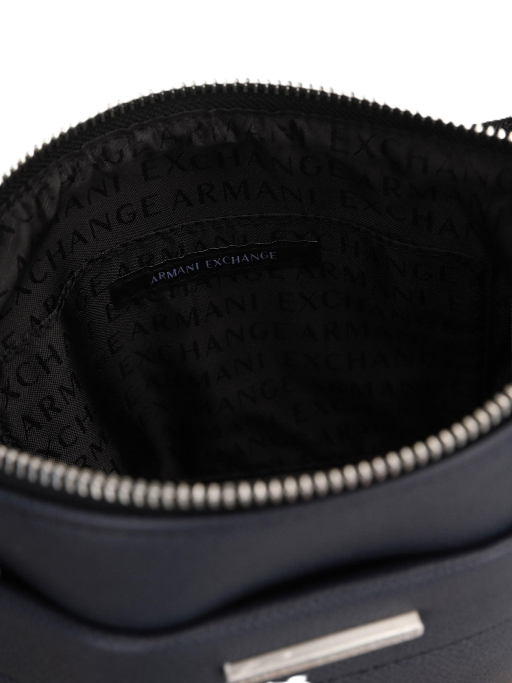 XM002039 AF19931/UB100 ARMANI EXCHANGE