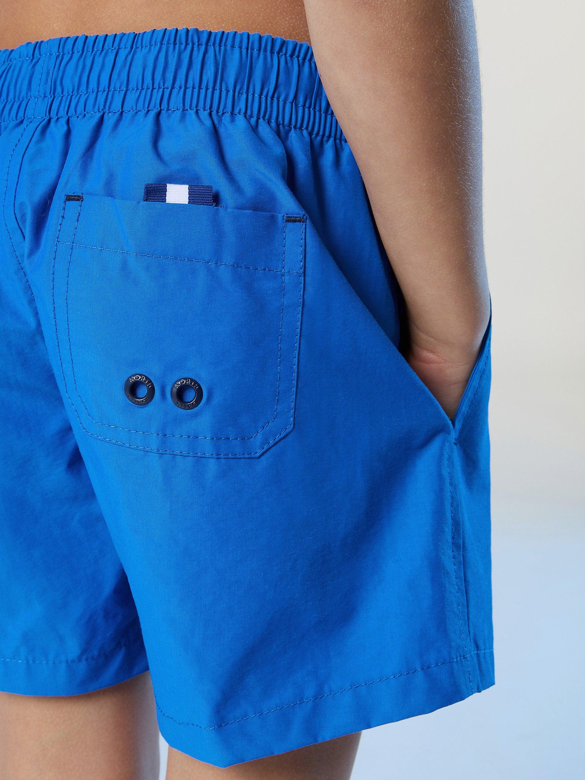 777552/0760 NORTH SAILS