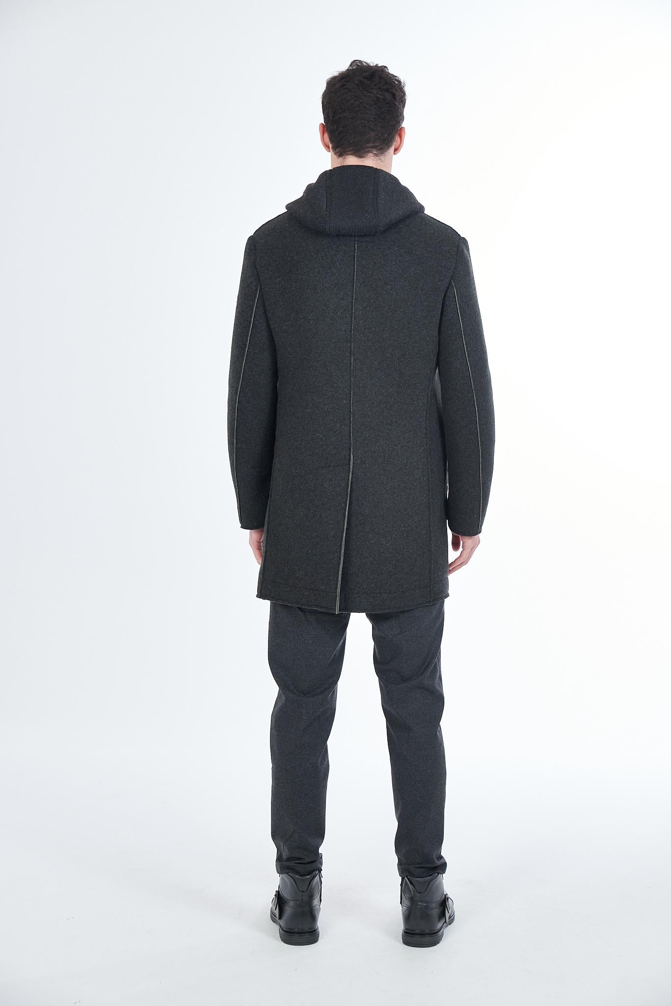 O827 QK00/0801 YES ZEE