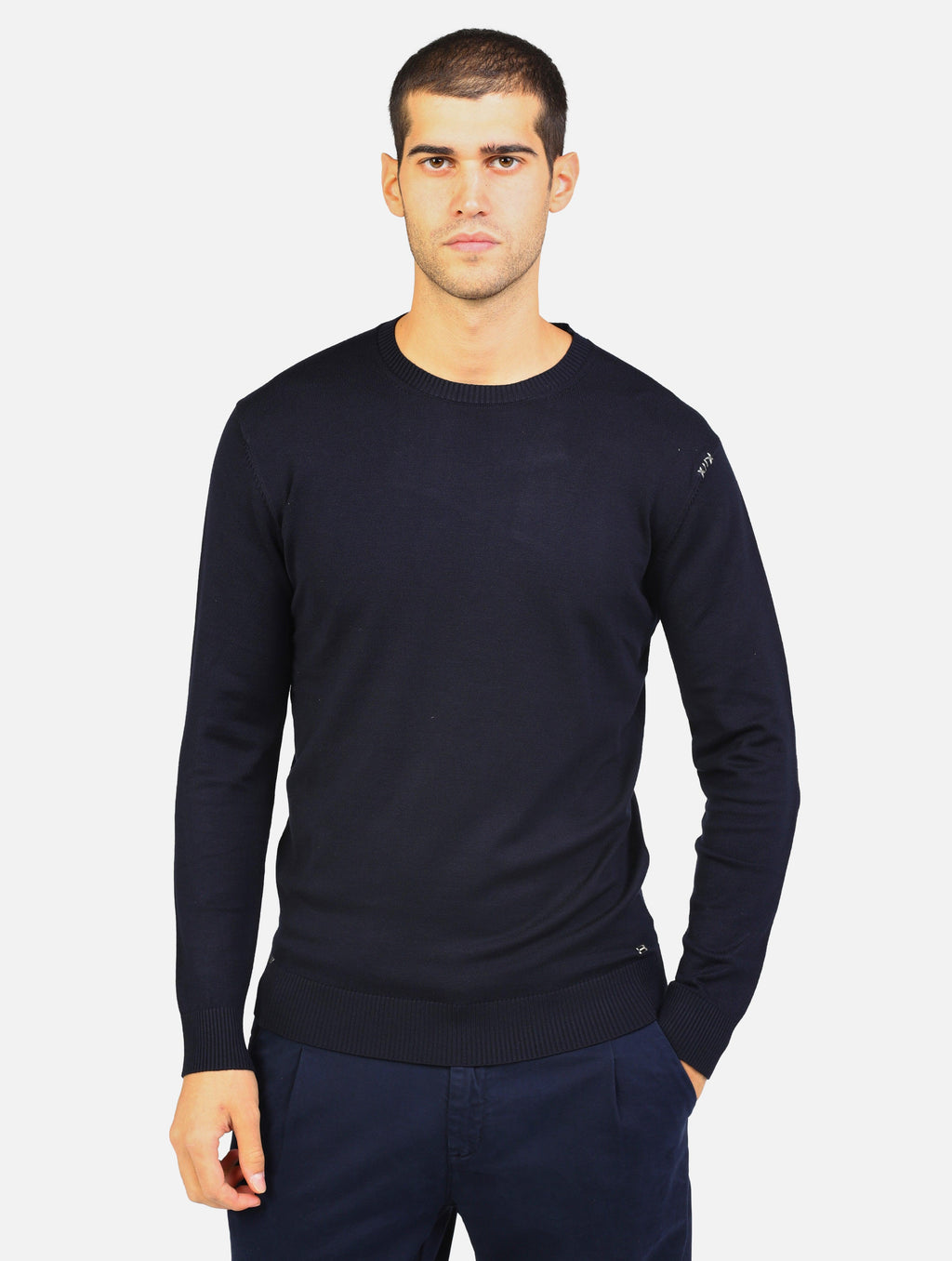 MK790052/BLU MARKUP