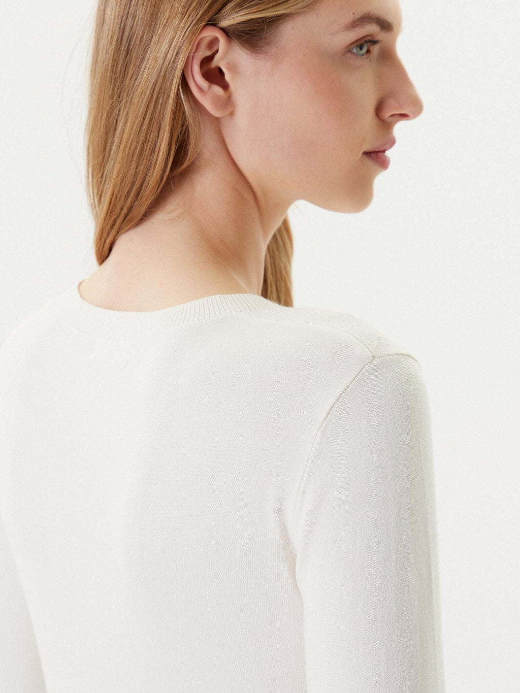 W5YR23Z2NQ2/G012 GUESS