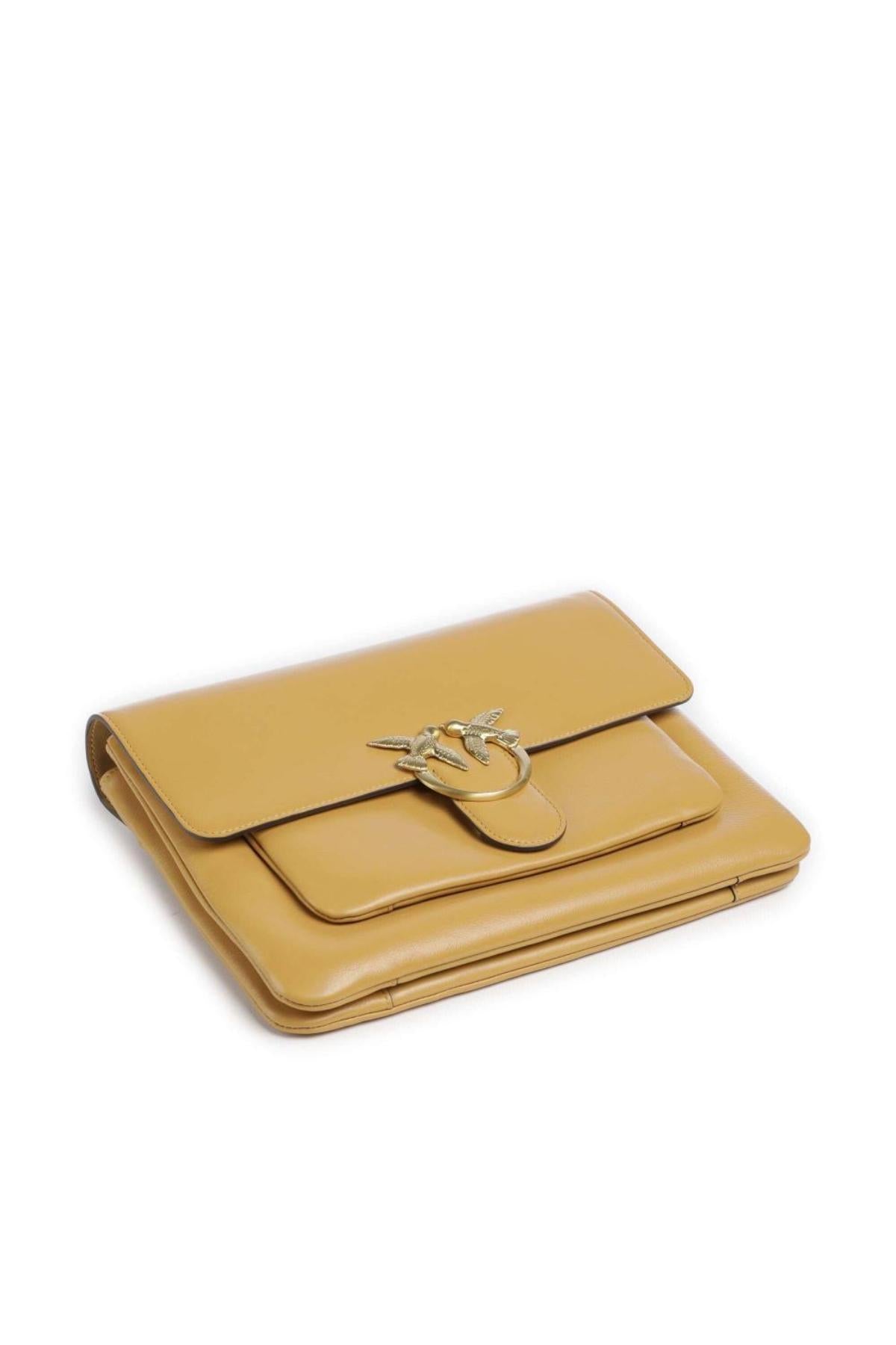 104527 A2M4/C64V PINKO