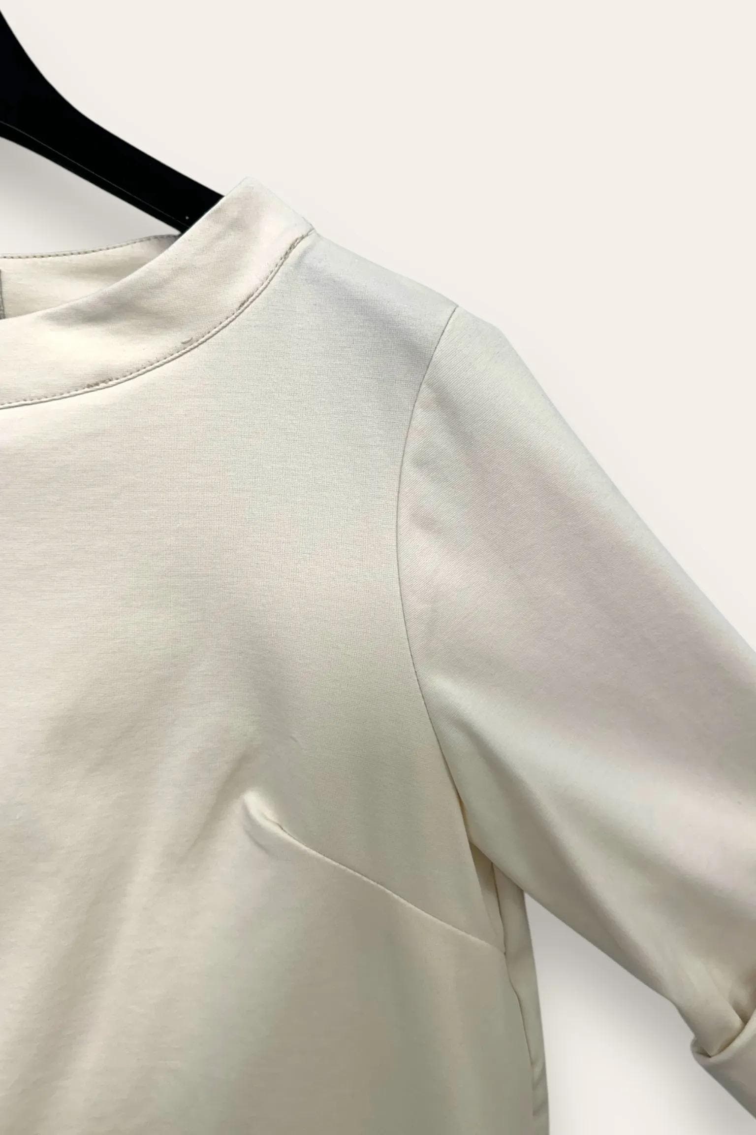 Blusa girocollo punto milano, spacchi ai lati 