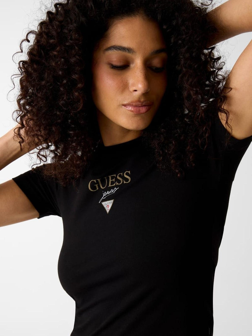 W6RI15J1314/JBLK GUESS