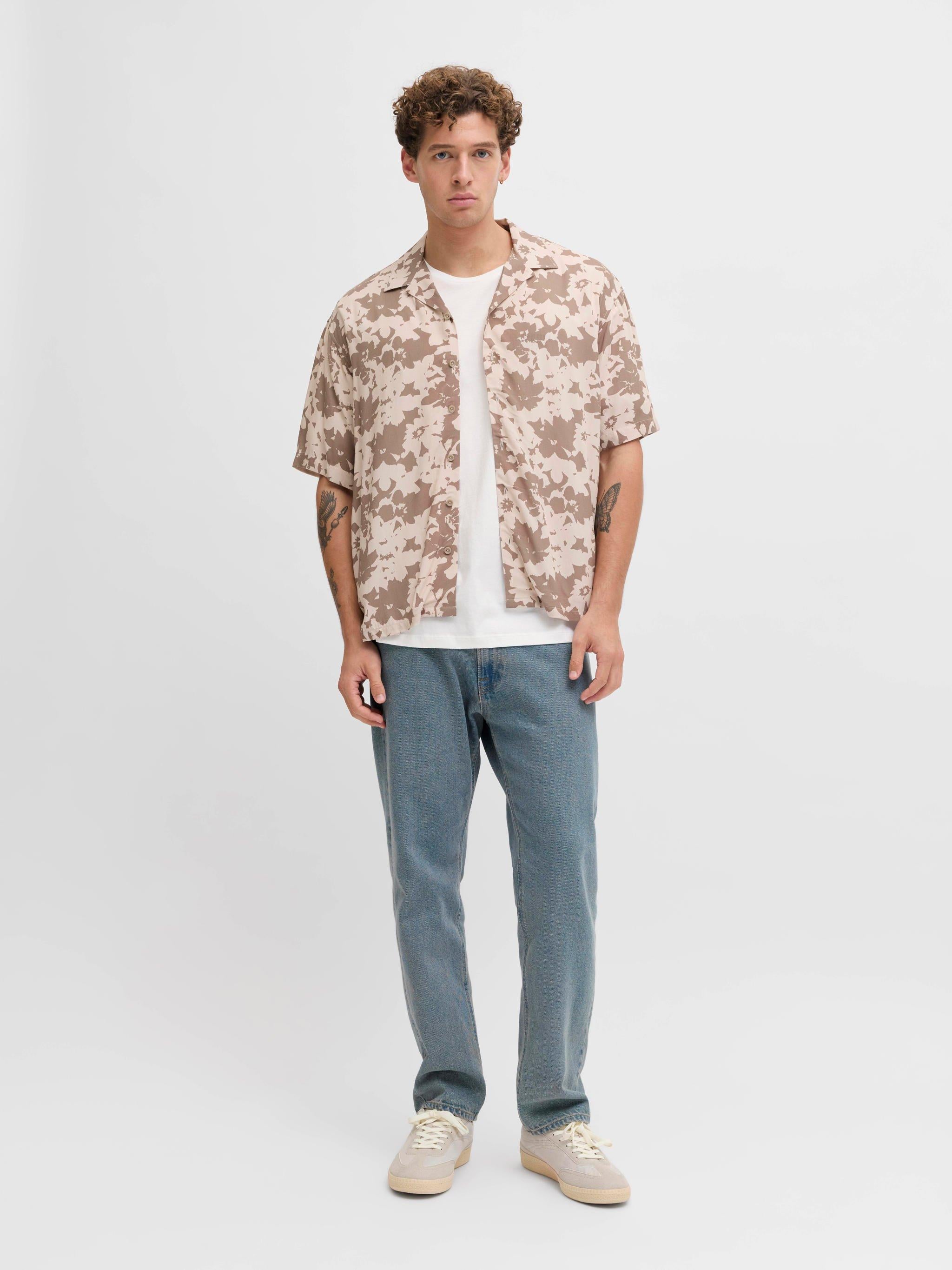 12290608/Bright White JJ REBEL