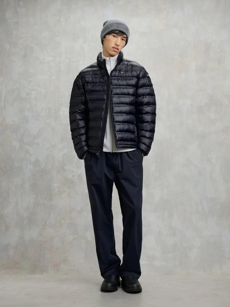 25WBLUC02131 007284/888EN BLAUER