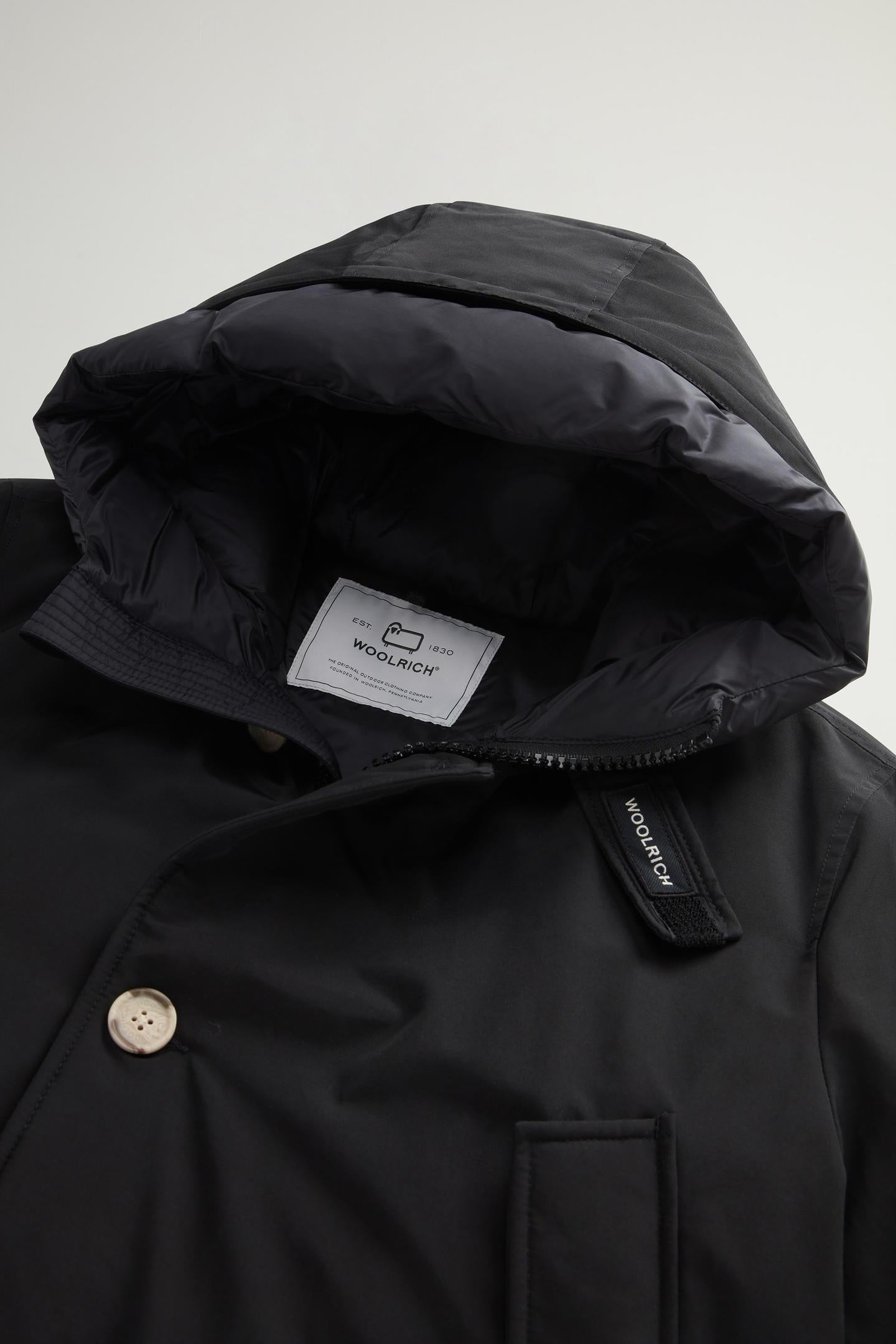 ARCTIC PARKA CFWOOU0483MHUT0001/BLK WOOLRICH