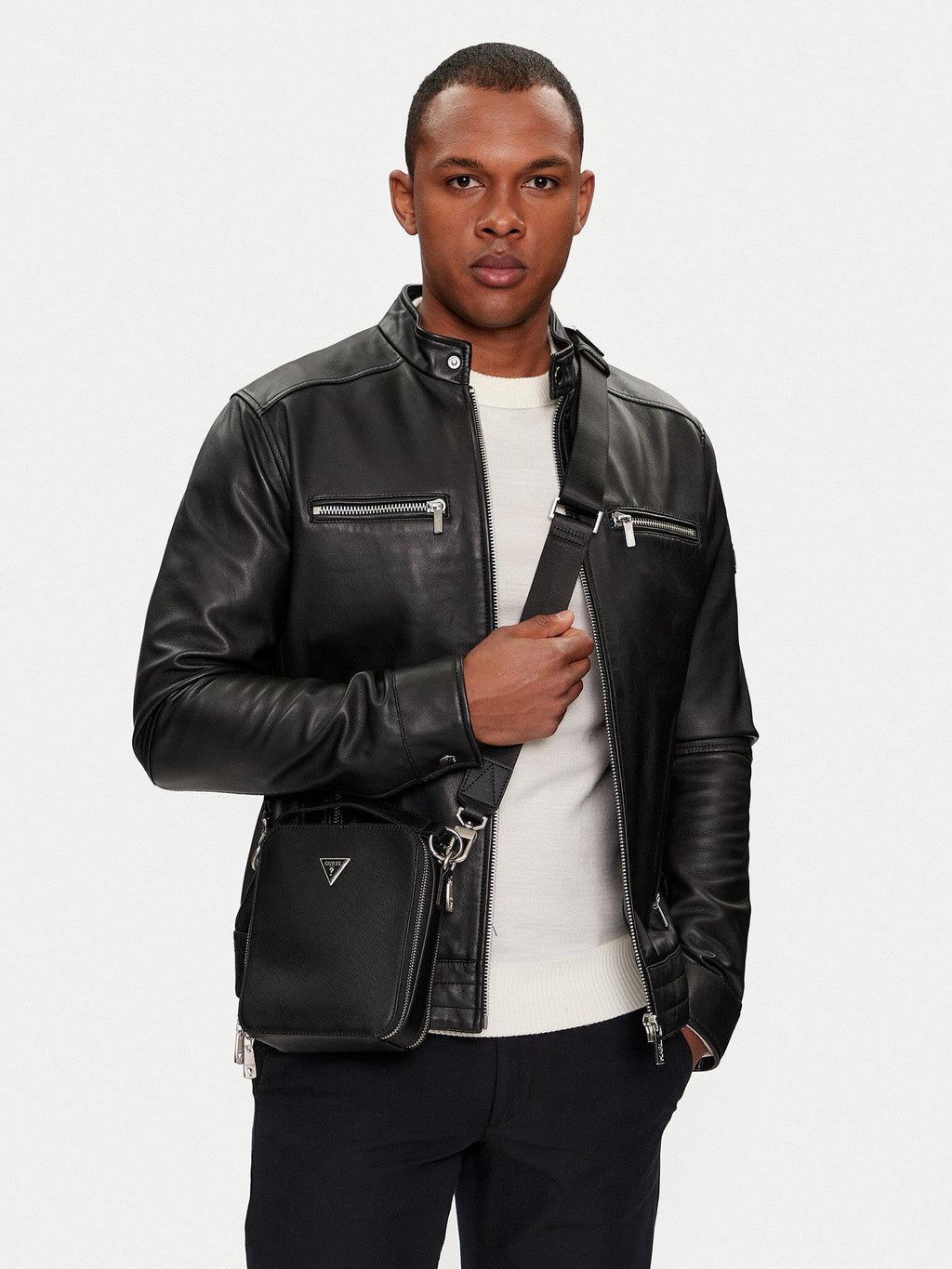 HMTOSAP4253/BLA GUESS