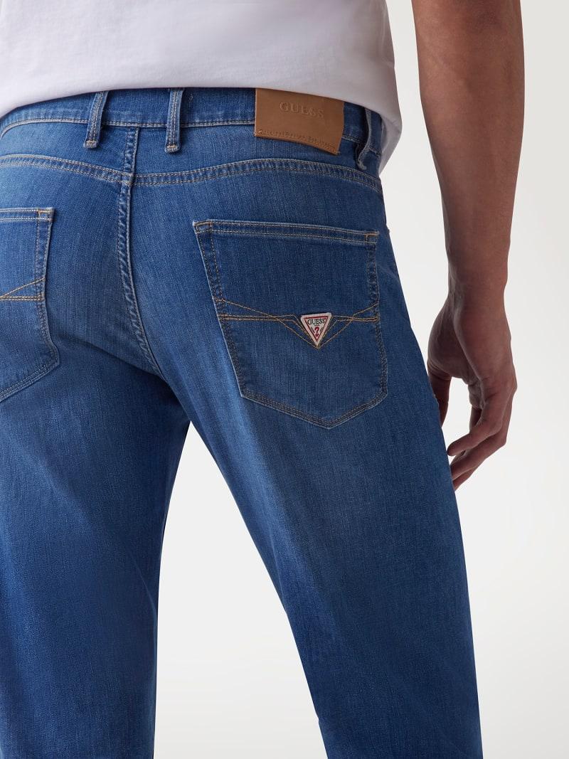 M5GAN2D5MZ2/R1FW GUESS