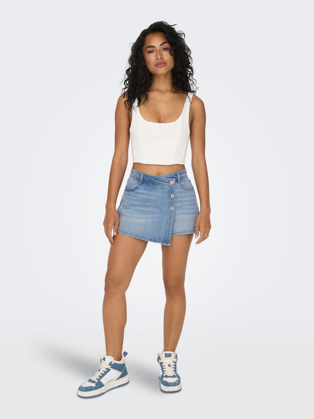 15256608/Light Blue Denim ONLY