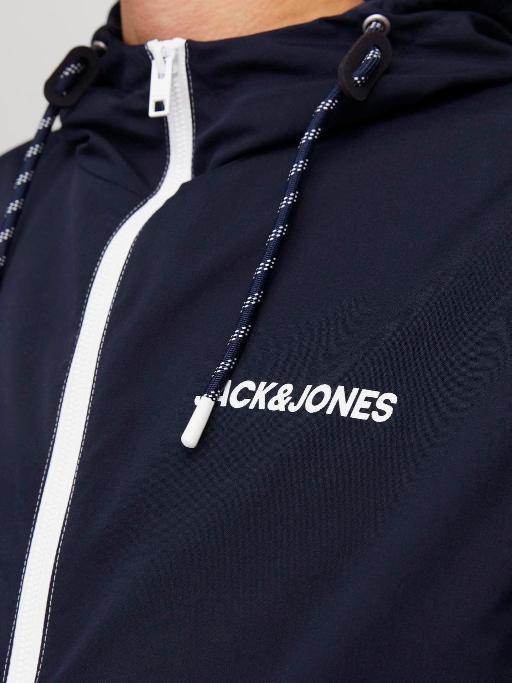 12200208/Sky Captain JACK AND JONES