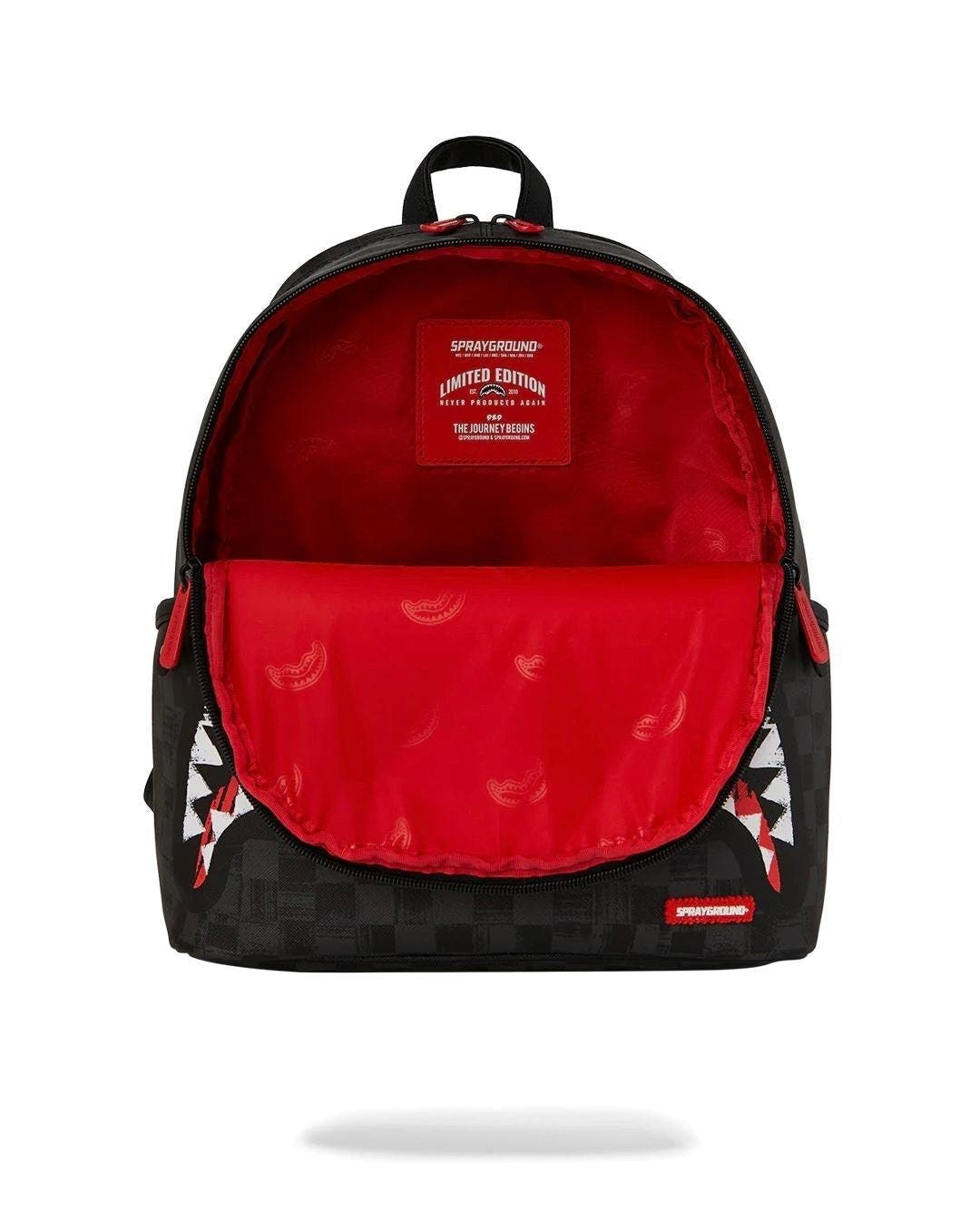 SCRIBBLE SHARK SAVAGE BACKPACK 