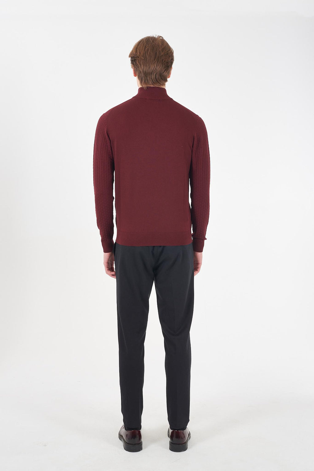 P680 WL00/0801 YES ZEE