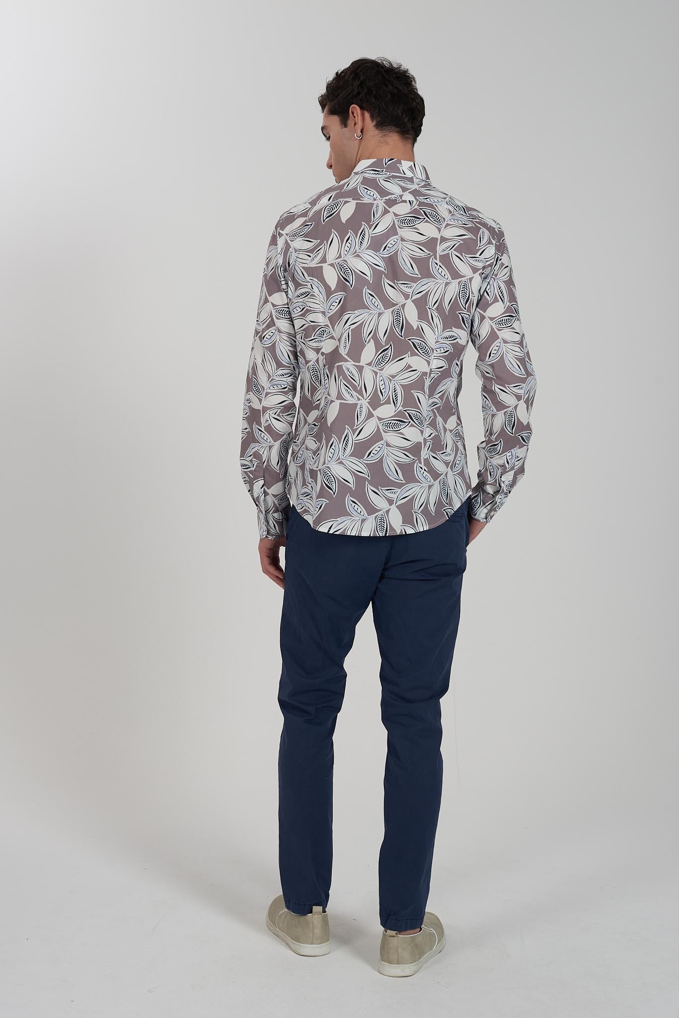 P630 PG00/0713 YES ZEE