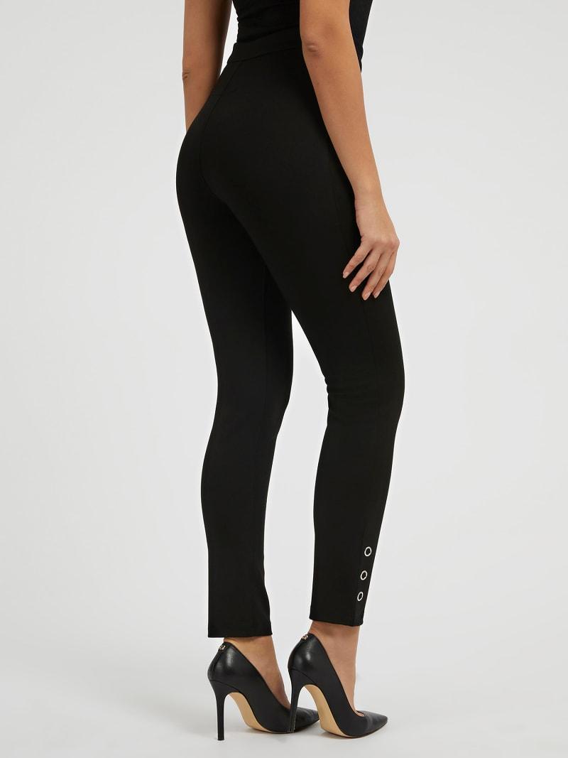 W3YB04KBJP2/JBLK GUESS