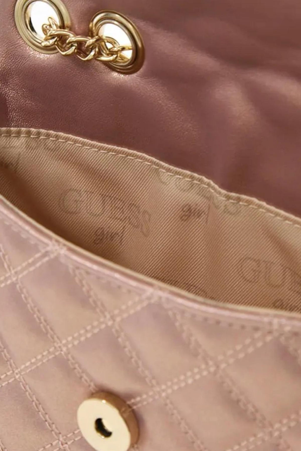 J6RZ11W4090/G682 GUESS