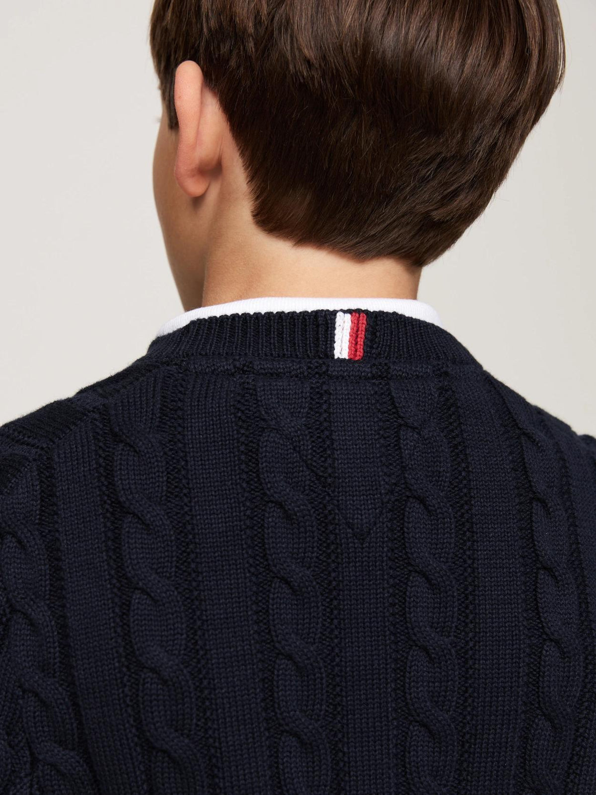 ESSENTIAL REG CABLE SWEATER 