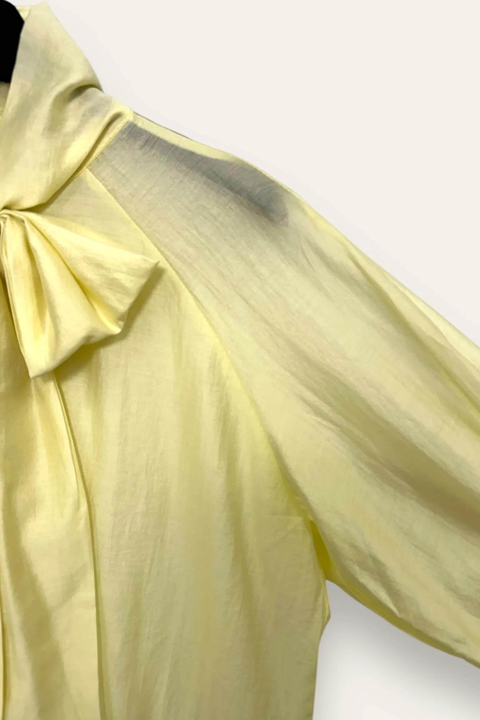 ES-11387/Giallo LOVEme