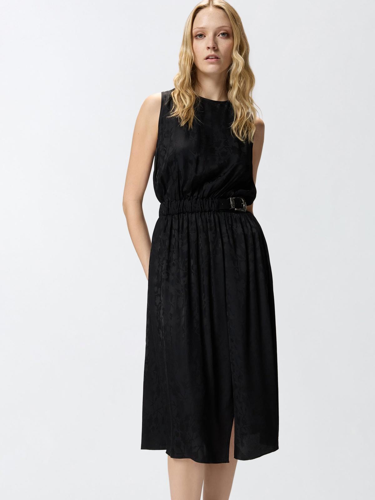 106801 A3AN/Z99 PINKO