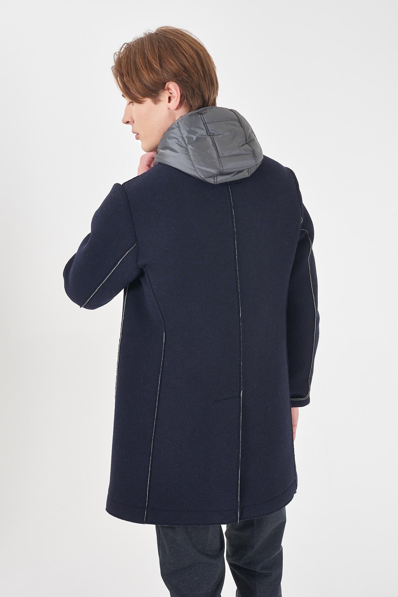 O827 QK00/0710 YES ZEE