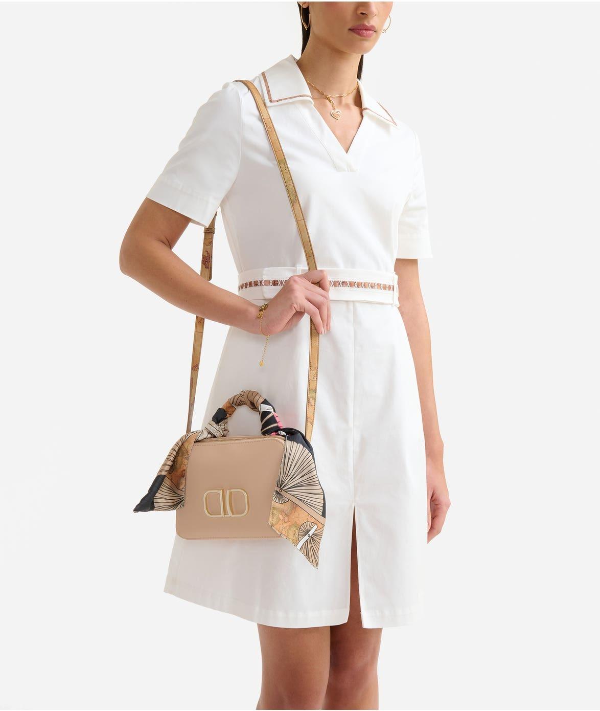 LC08 F407/0535 Alviero Martini 1ª CLASSE