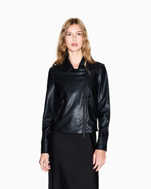 XW001433 AF16618/UC001 ARMANI EXCHANGE