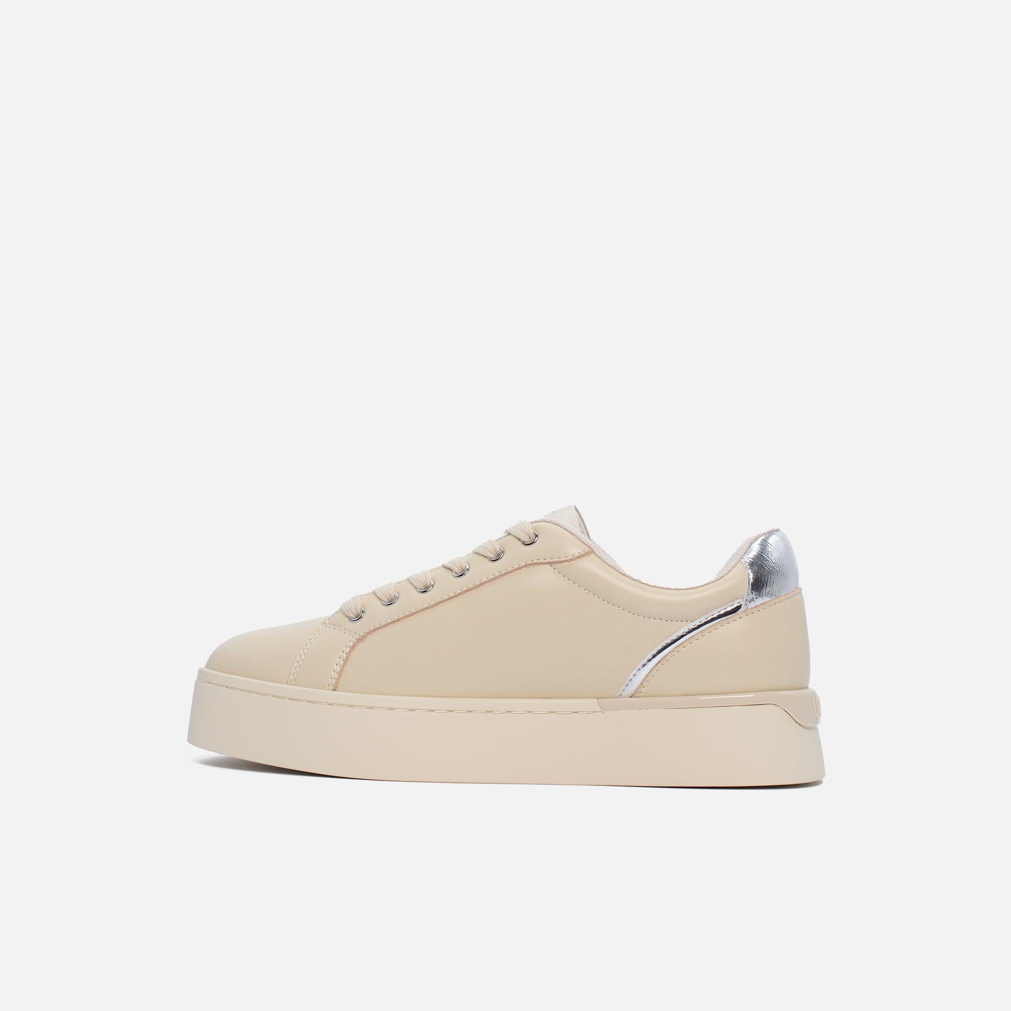 PRETTY 06 - SNEAKER 