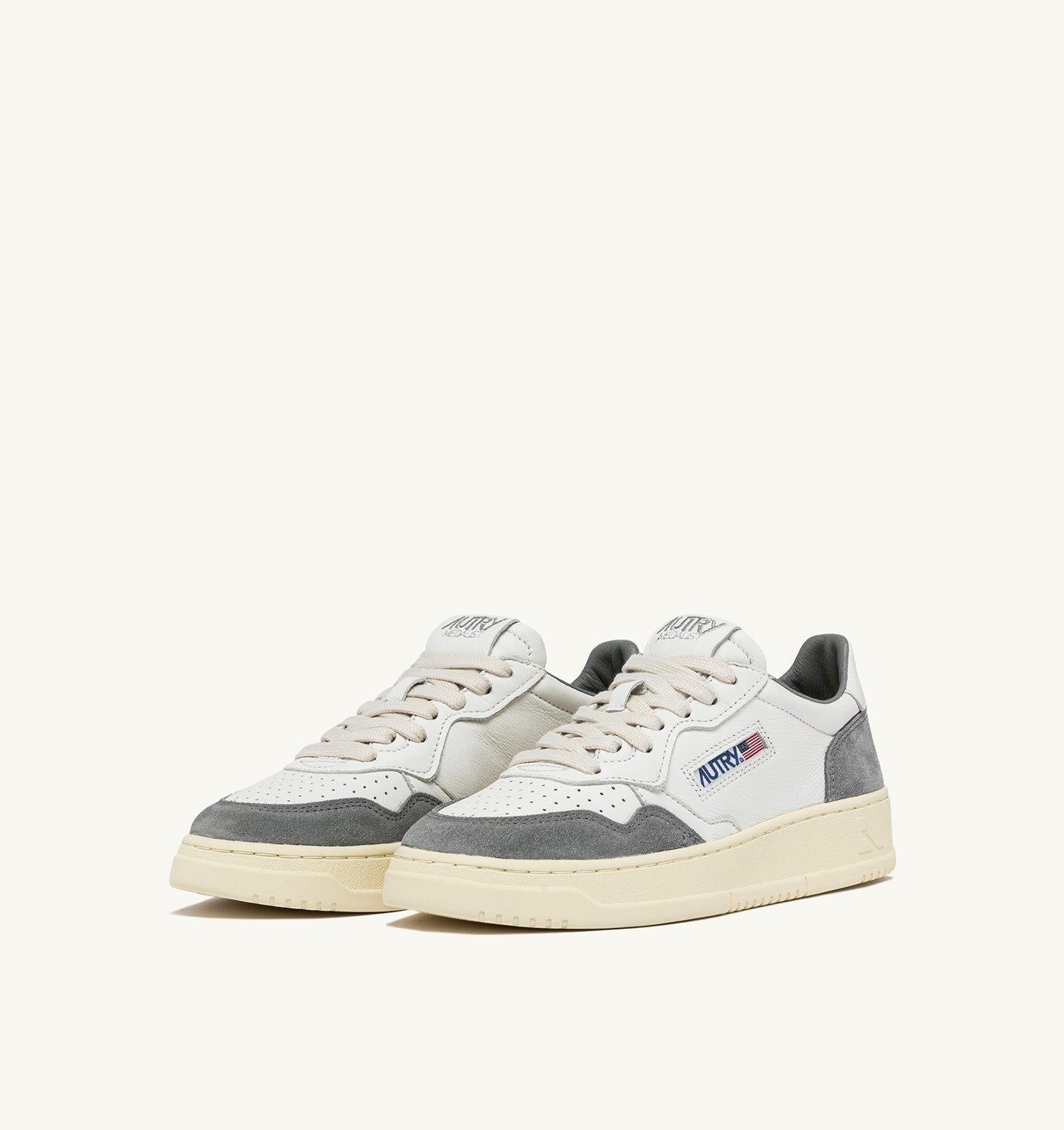 Sneakers Autry Medalist Low in pelle di capra e suede Bianco/Grigio 
